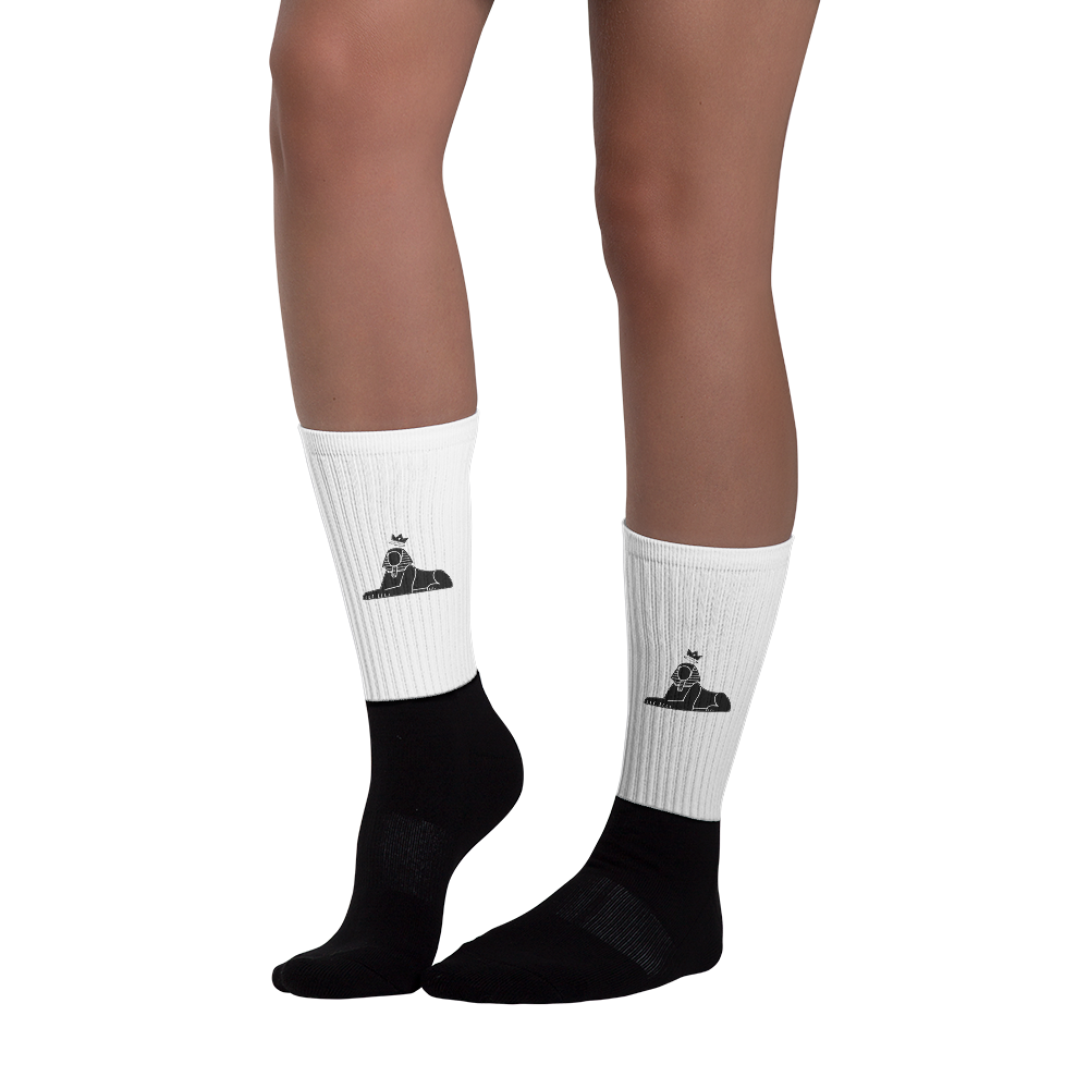 BLACK MAJIC Crown Socks in white worn, calf detail